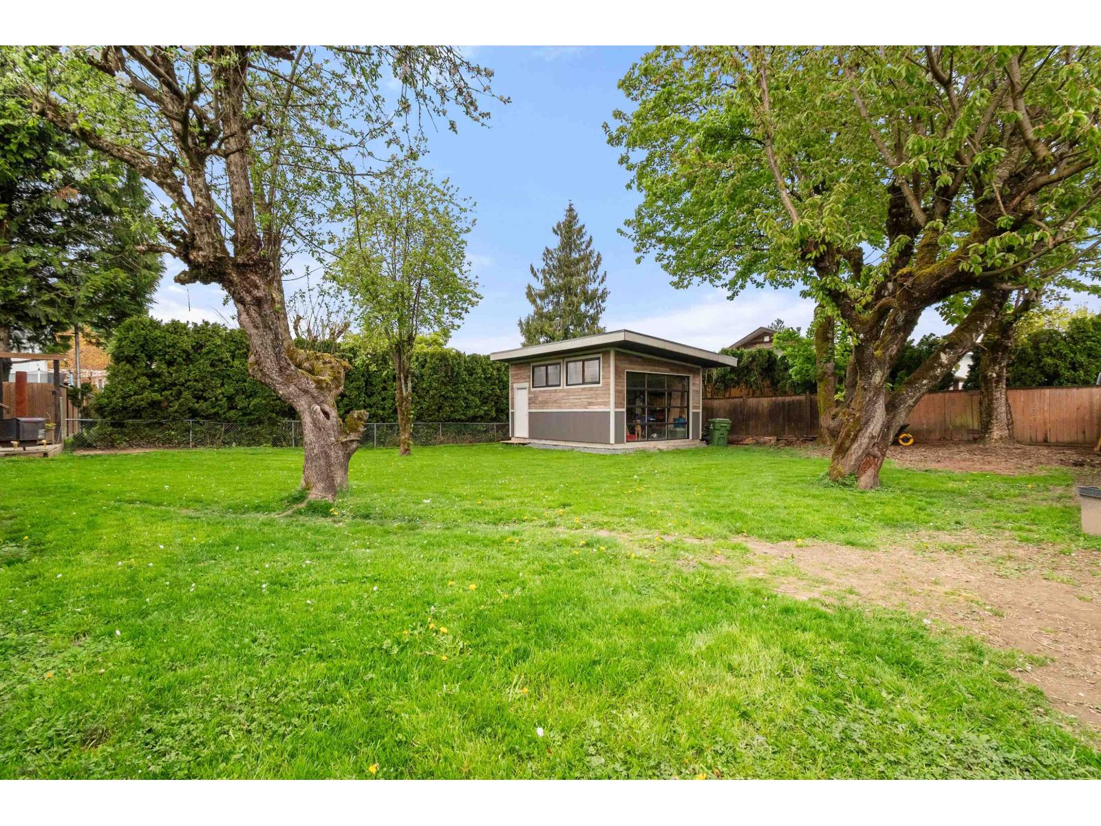 10218 OVAL DRIVE, Fairfield Island, Chilliwack