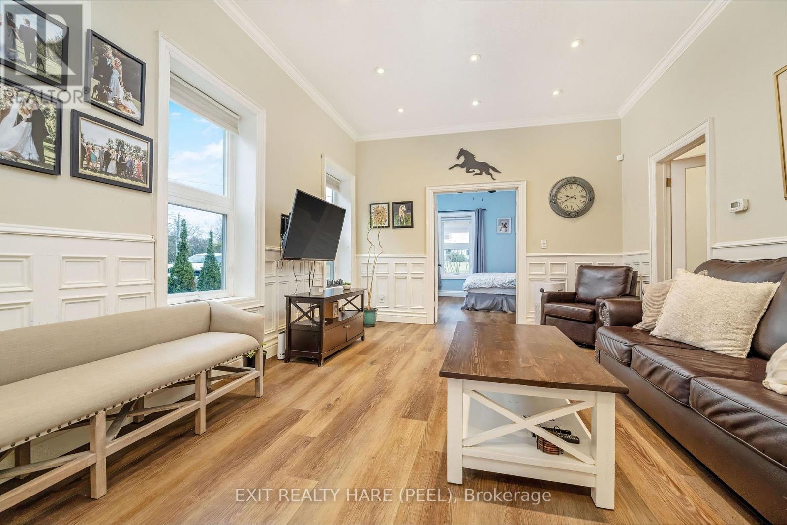 31 BROCK STREET - 13