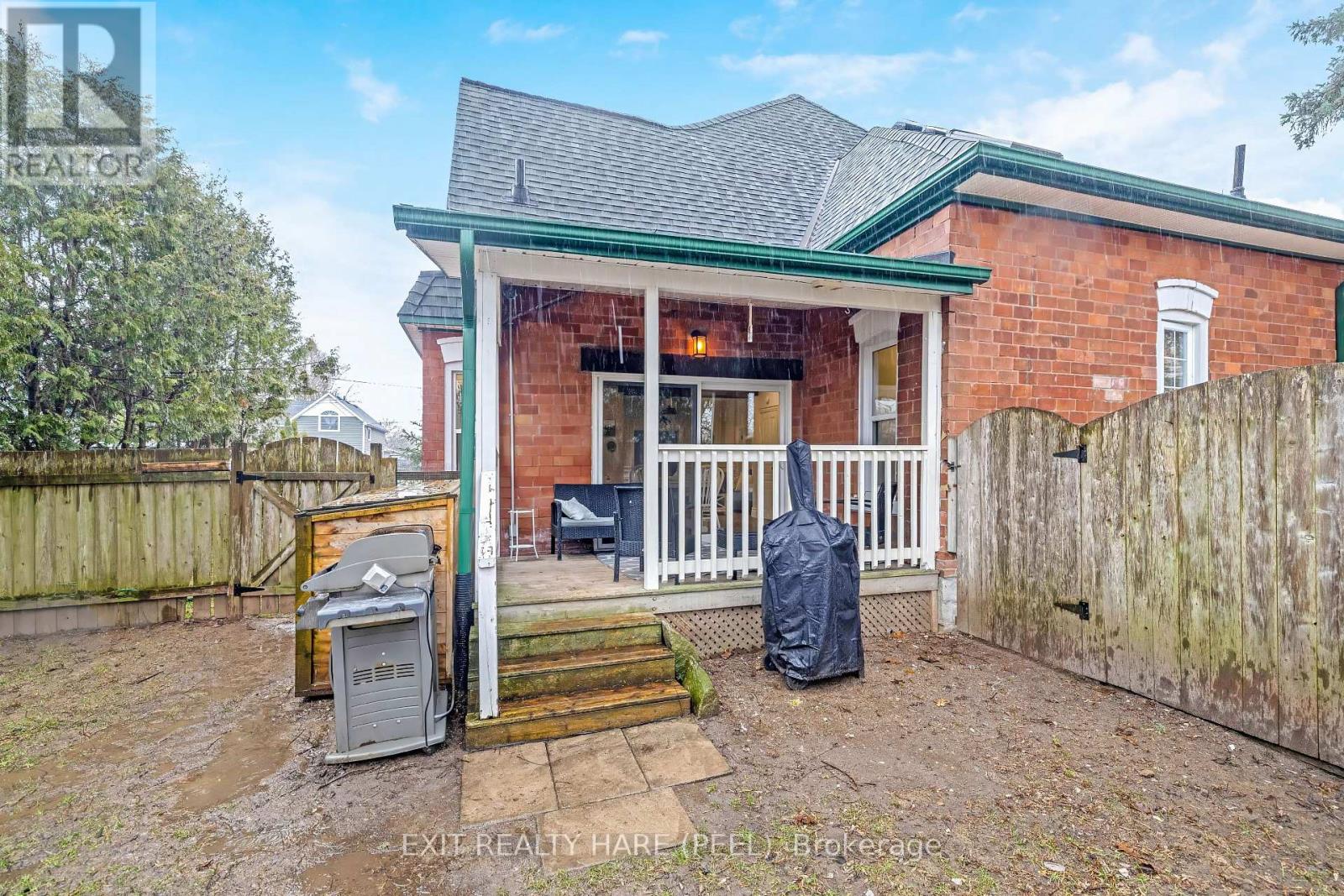 31 BROCK STREET - 26