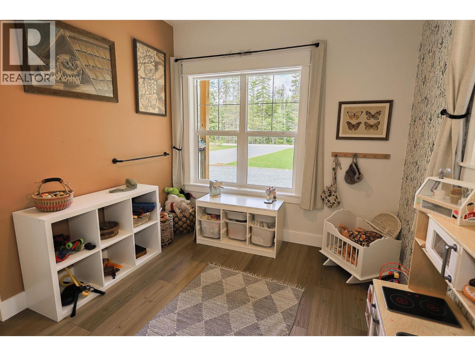 2885 CRYSTAL ROAD - 12