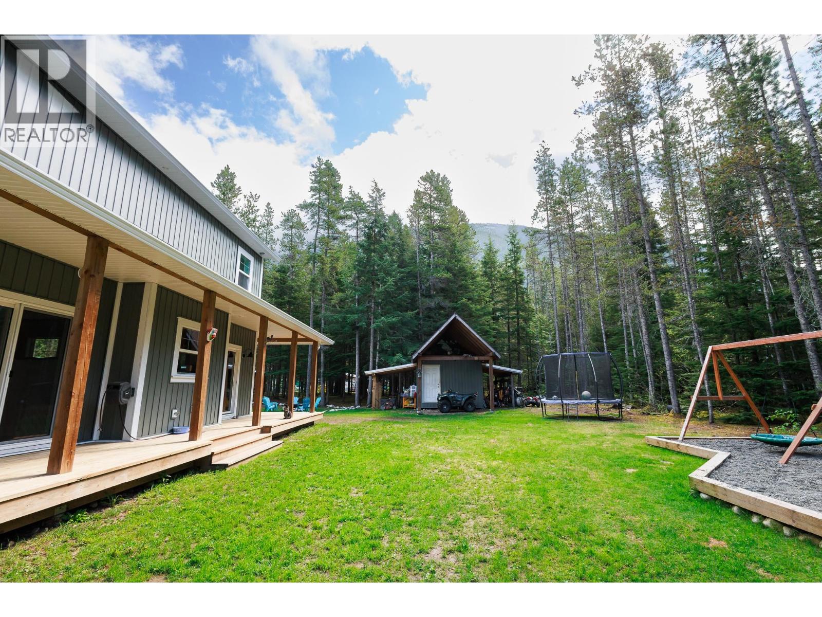 2885 CRYSTAL ROAD - 32