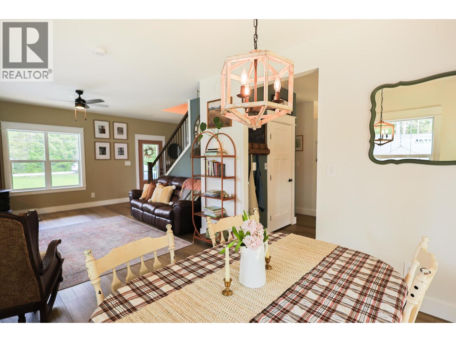 2885 CRYSTAL ROAD - 7