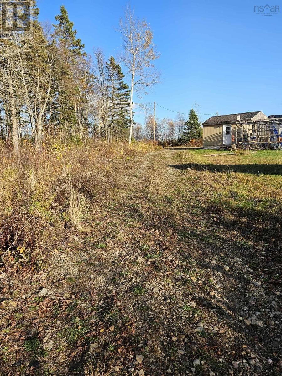 Property 23 of 23 of 1371 Mines Road