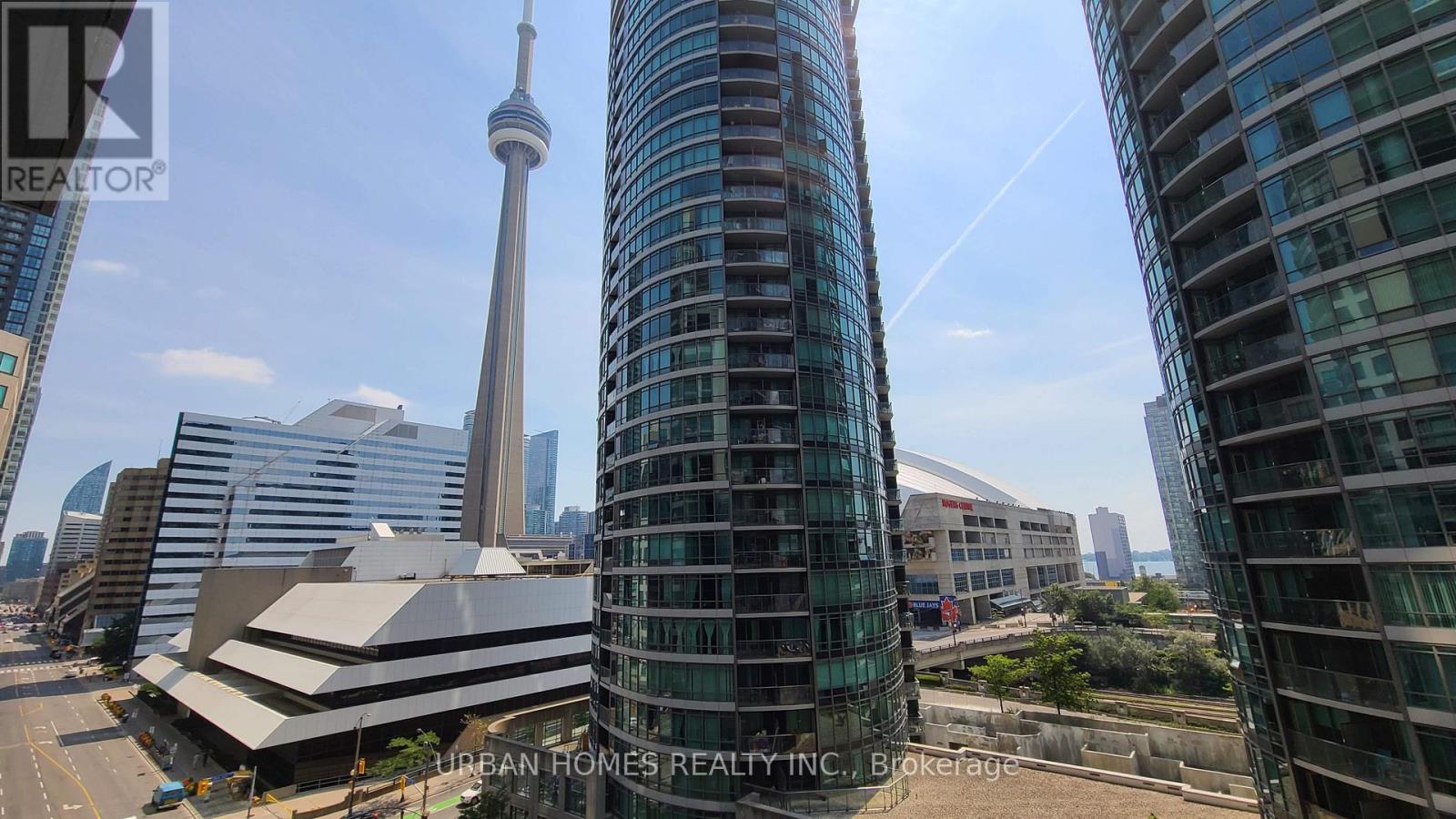 Listing photo of 704 - 352 FRONT STREET W