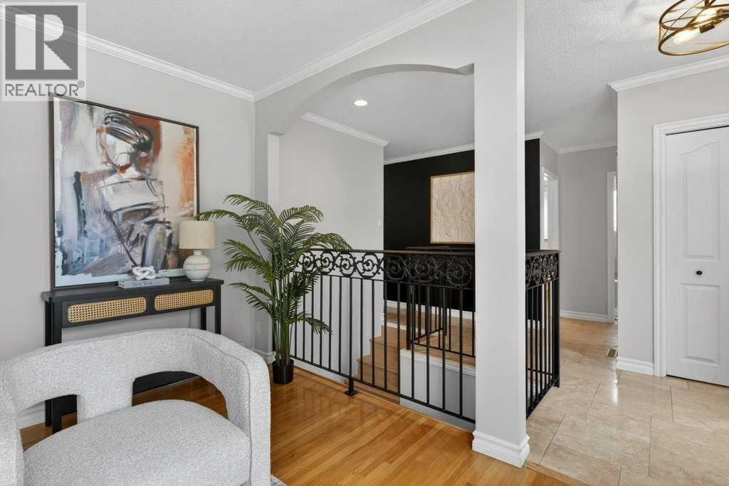 425 Woodland Crescent SE - 15