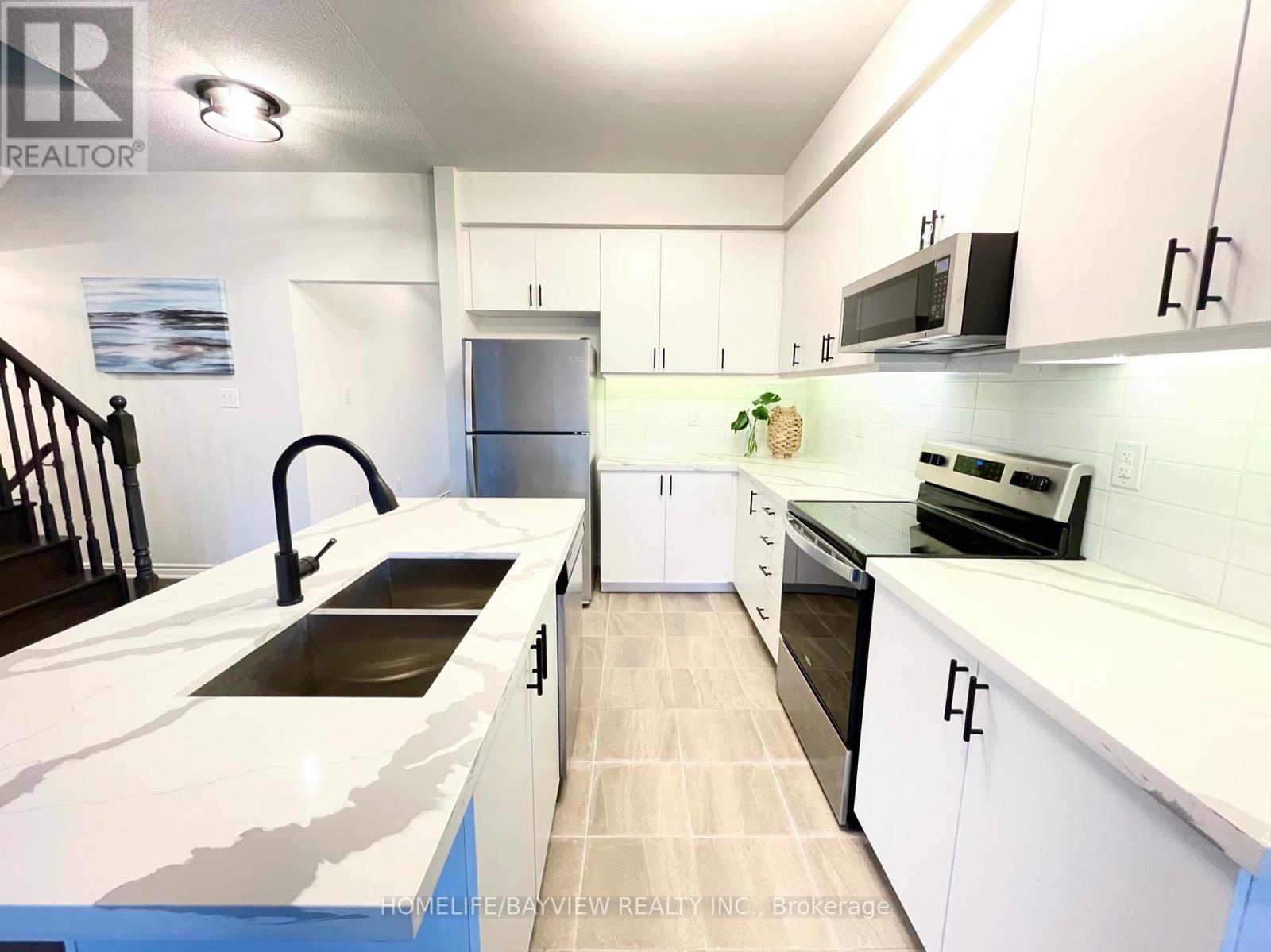 128 VILLAGE GATE DRIVE - Image 3