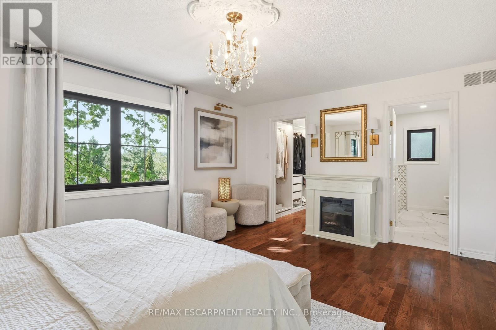 329 PLAINS ROAD W - 14