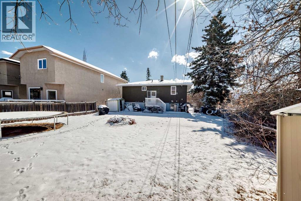 2428 3 Avenue NW - 33