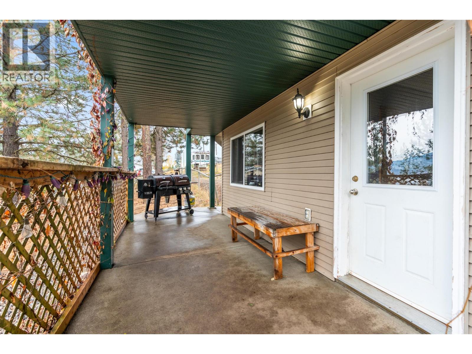 4666 Grandview Flats Road N - 62