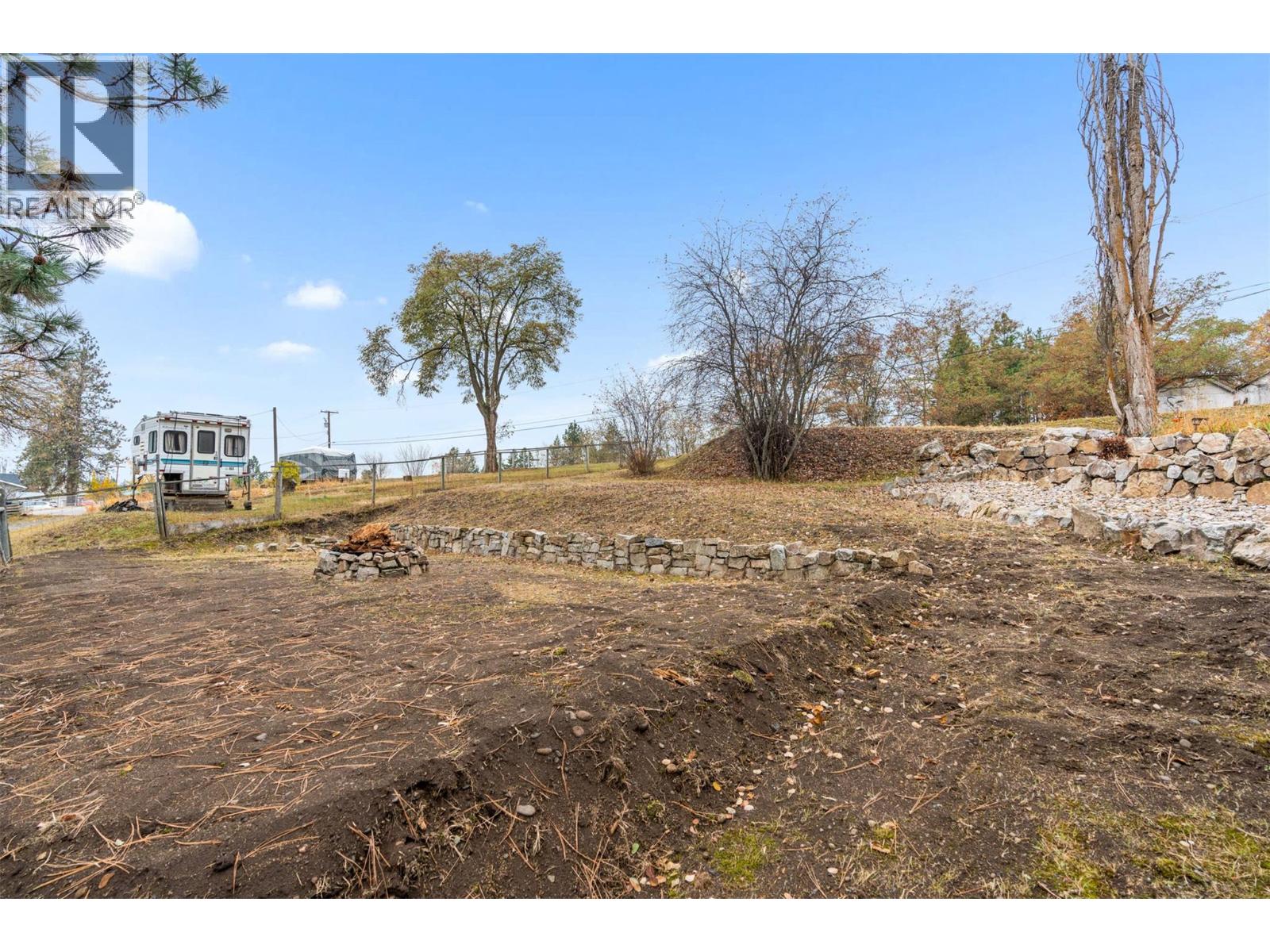 4666 Grandview Flats Road N - 77