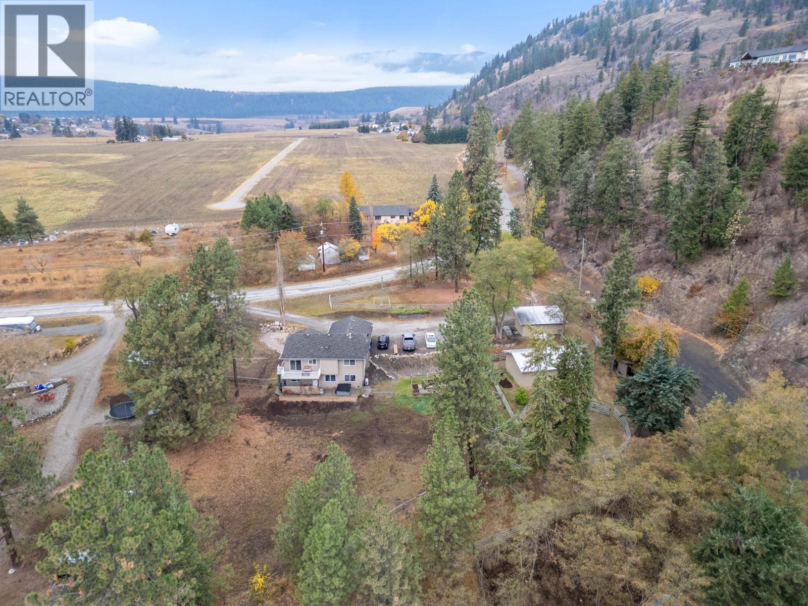 4666 Grandview Flats Road N - 76