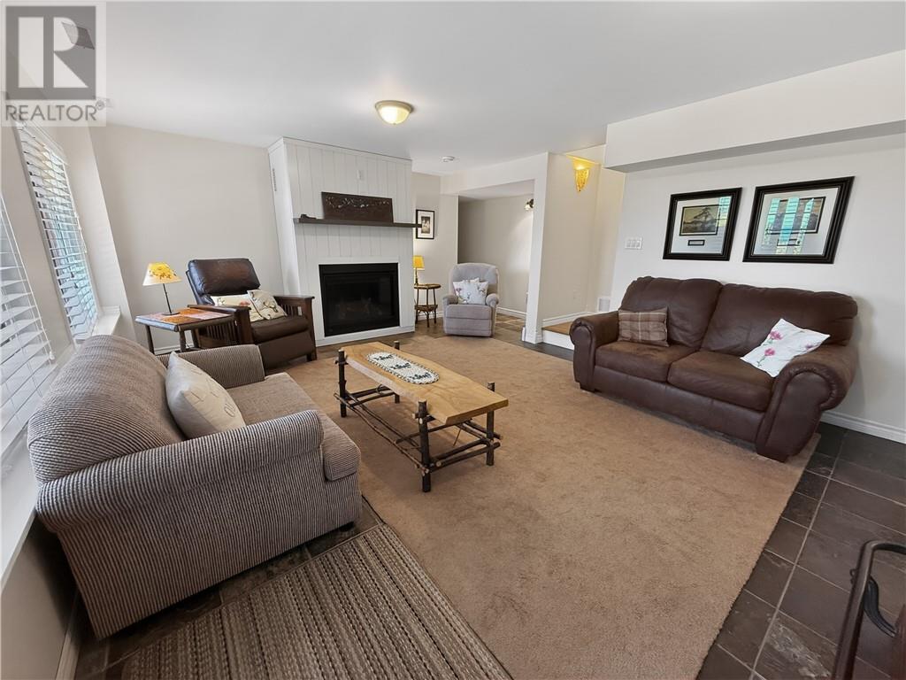 619 Lake Huron Drive - 28