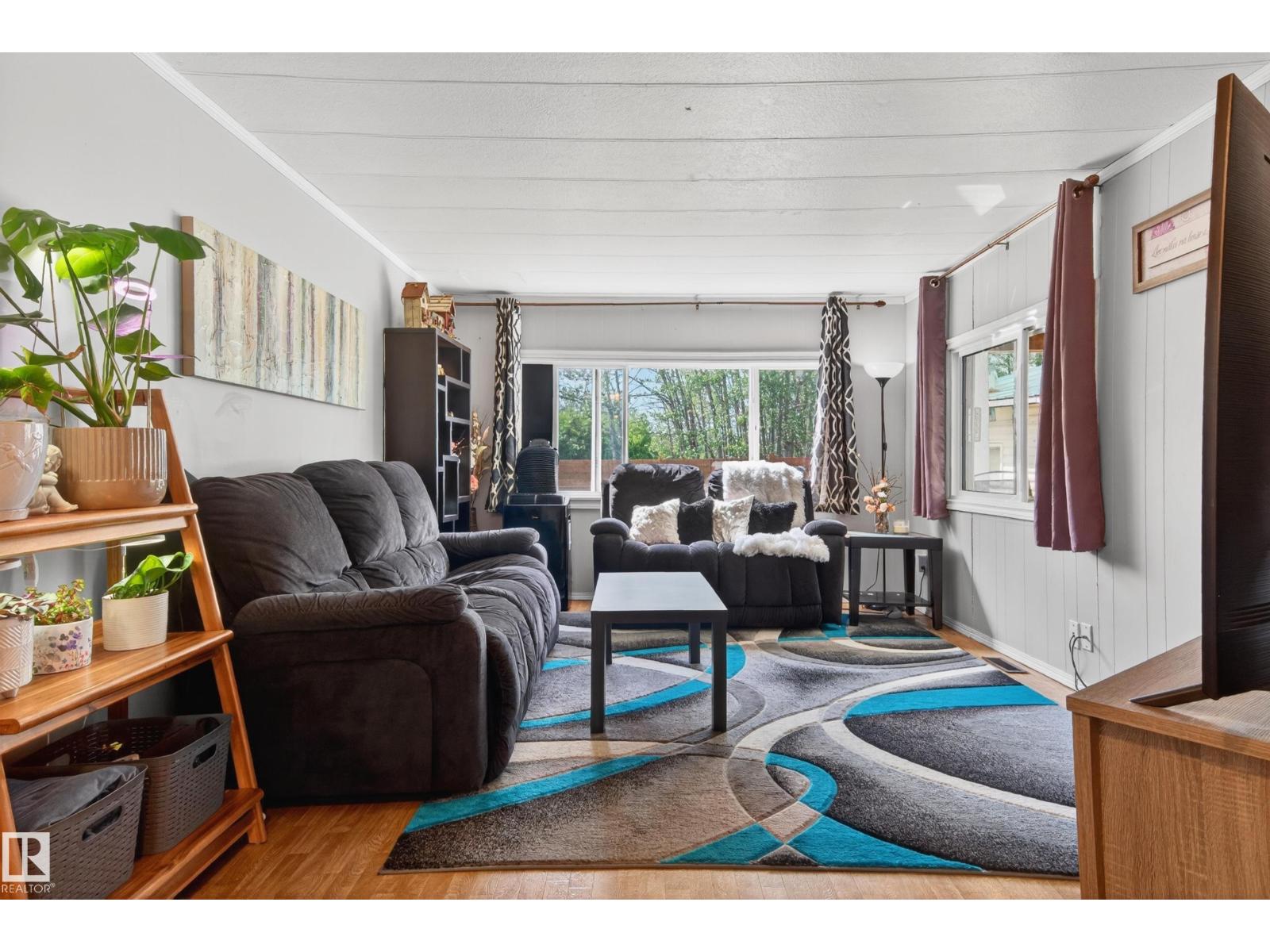 5007 51 AV — photo 12