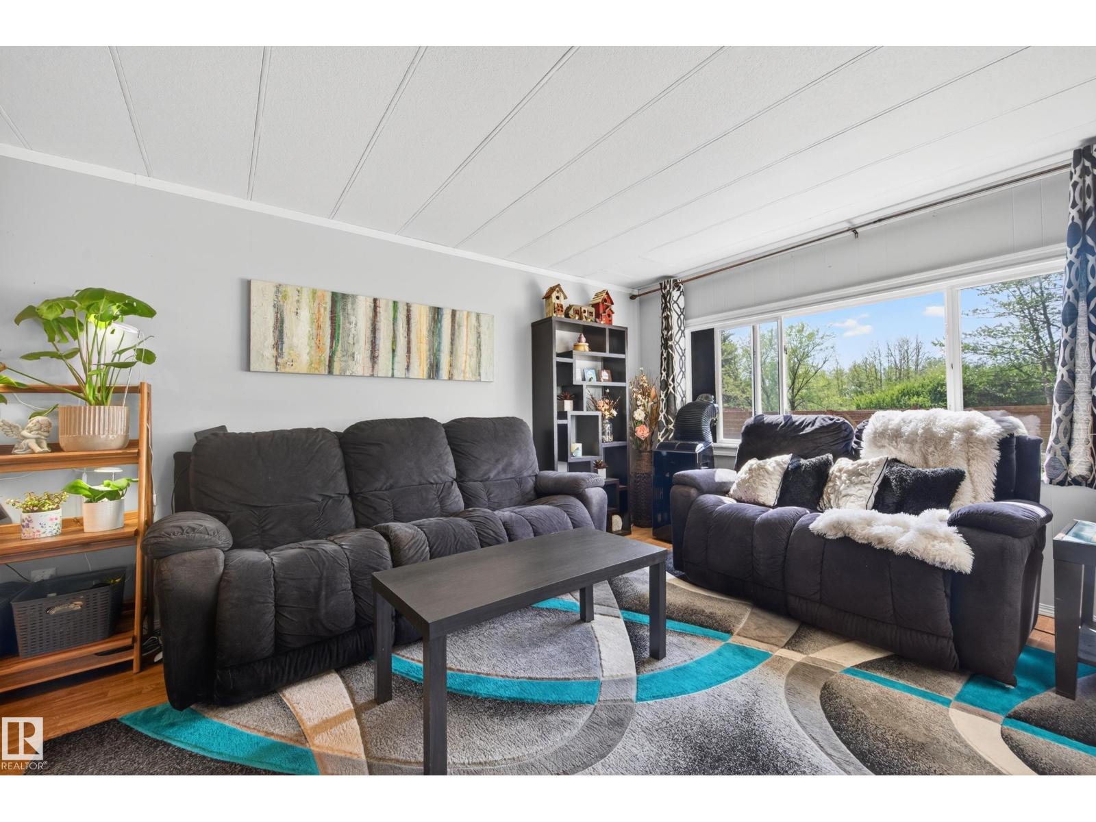 5007 51 AV — photo 13