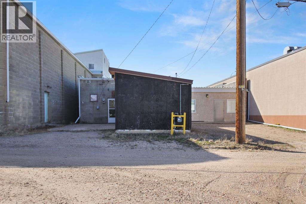 5213 50 Street — photo 13