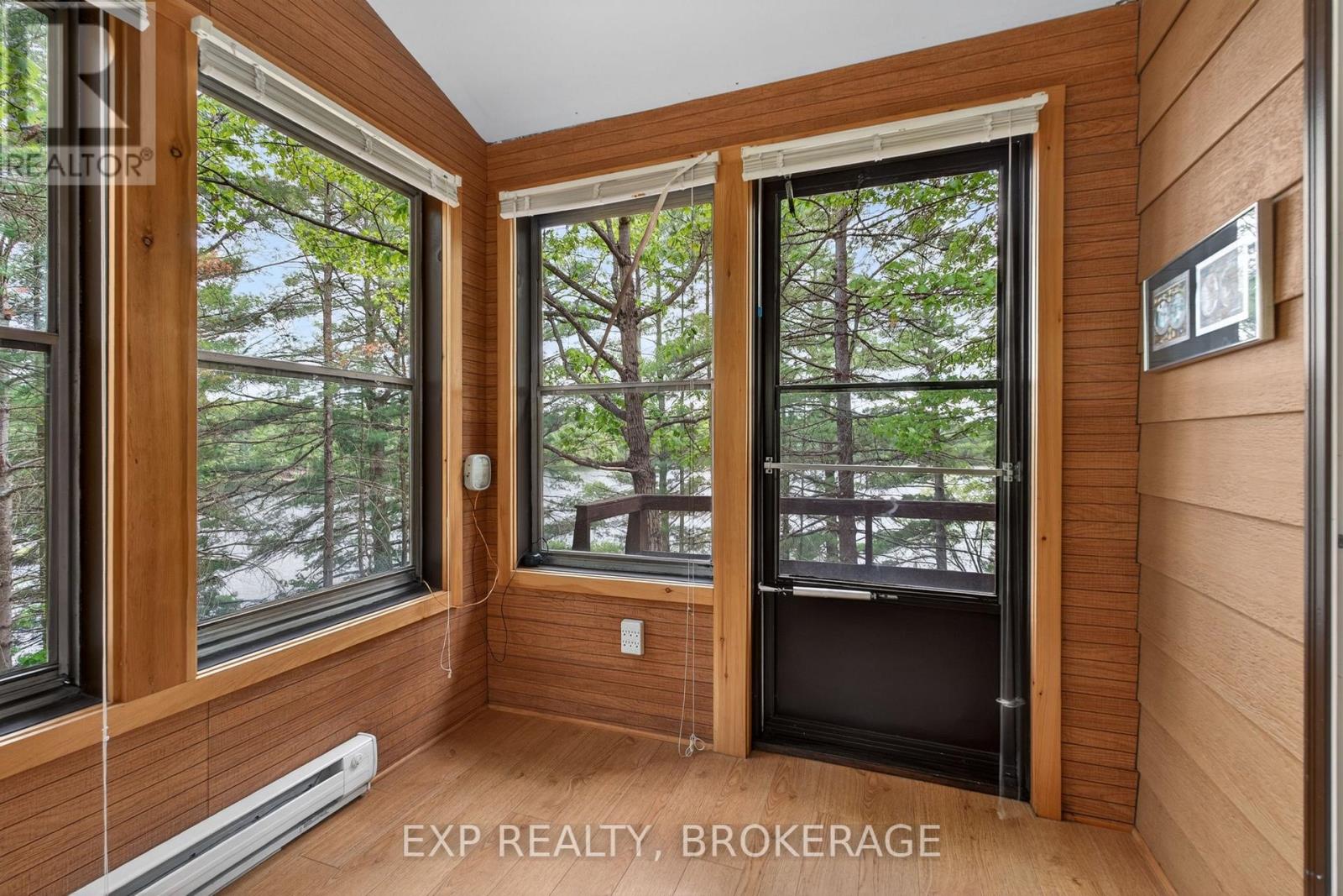 1126 RICHMOND LANE - 21