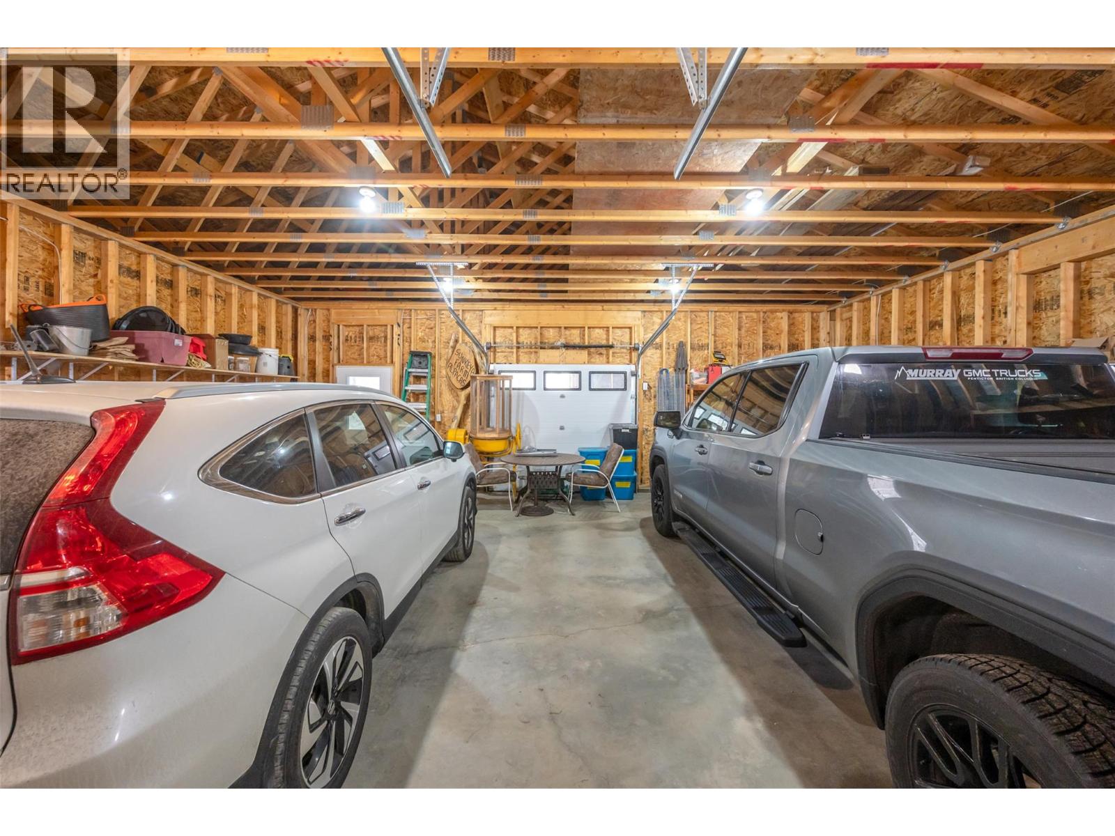 1264 Green Lake Road, Oliver
