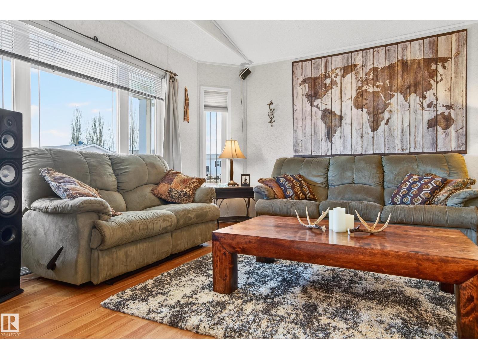 1727 Jubilee LO, Sherwood Park
