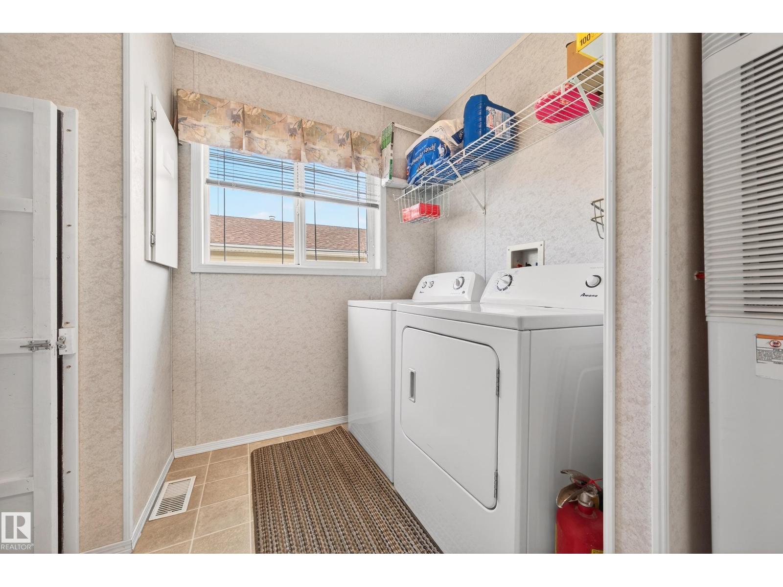 1727 Jubilee LO, Sherwood Park