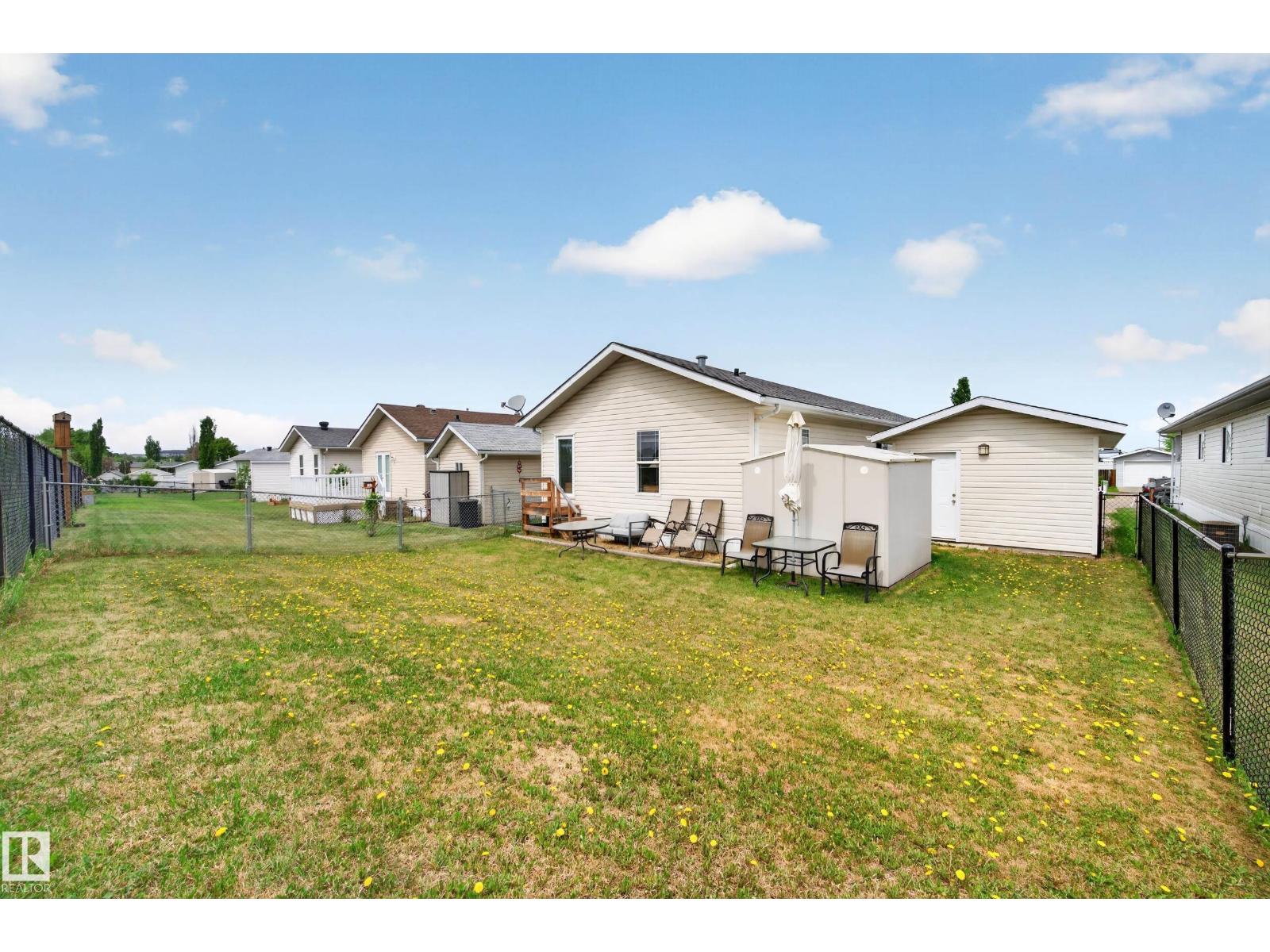 1727 Jubilee LO, Sherwood Park