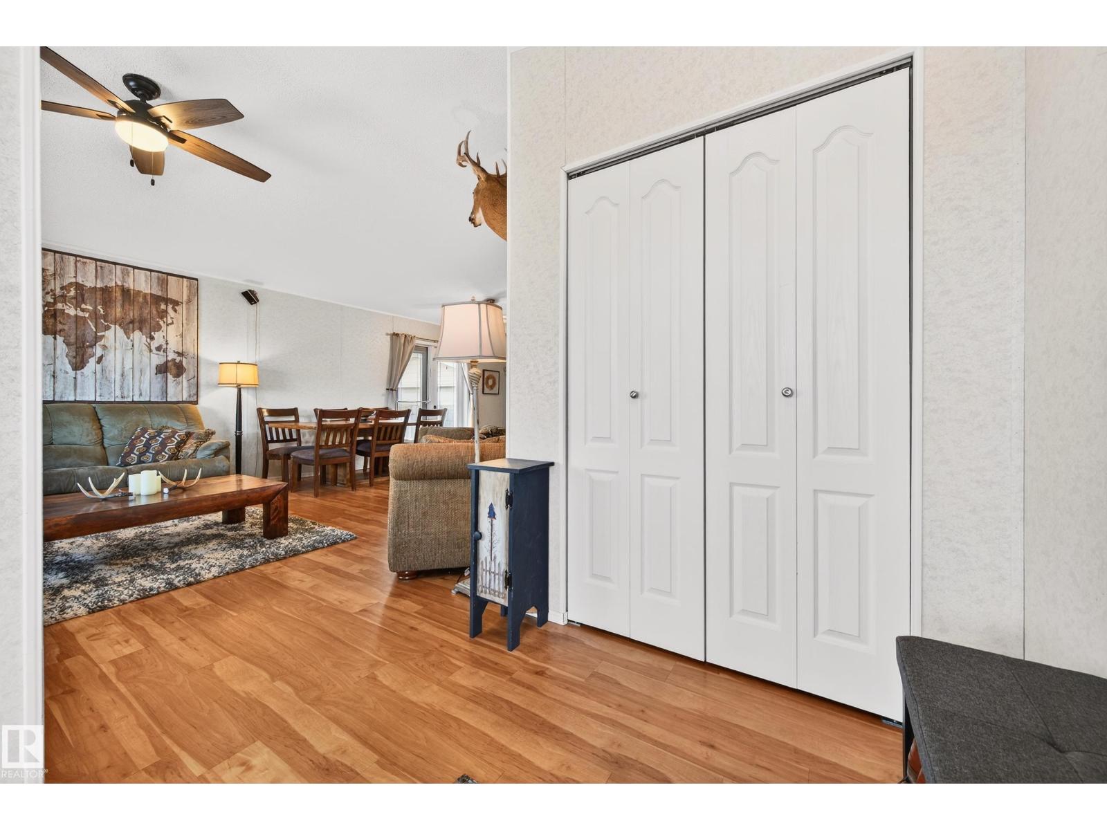1727 Jubilee LO, Sherwood Park