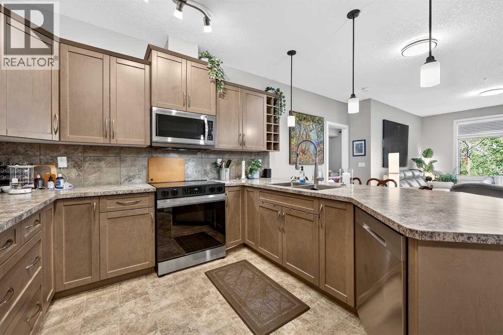 #216 35 Aspenmont Heights SW - 16