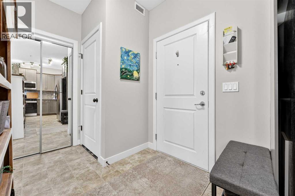 #216 35 Aspenmont Heights SW - 4