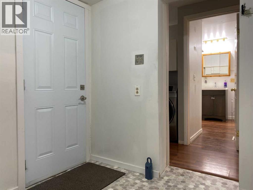 4411 62 Street - 12