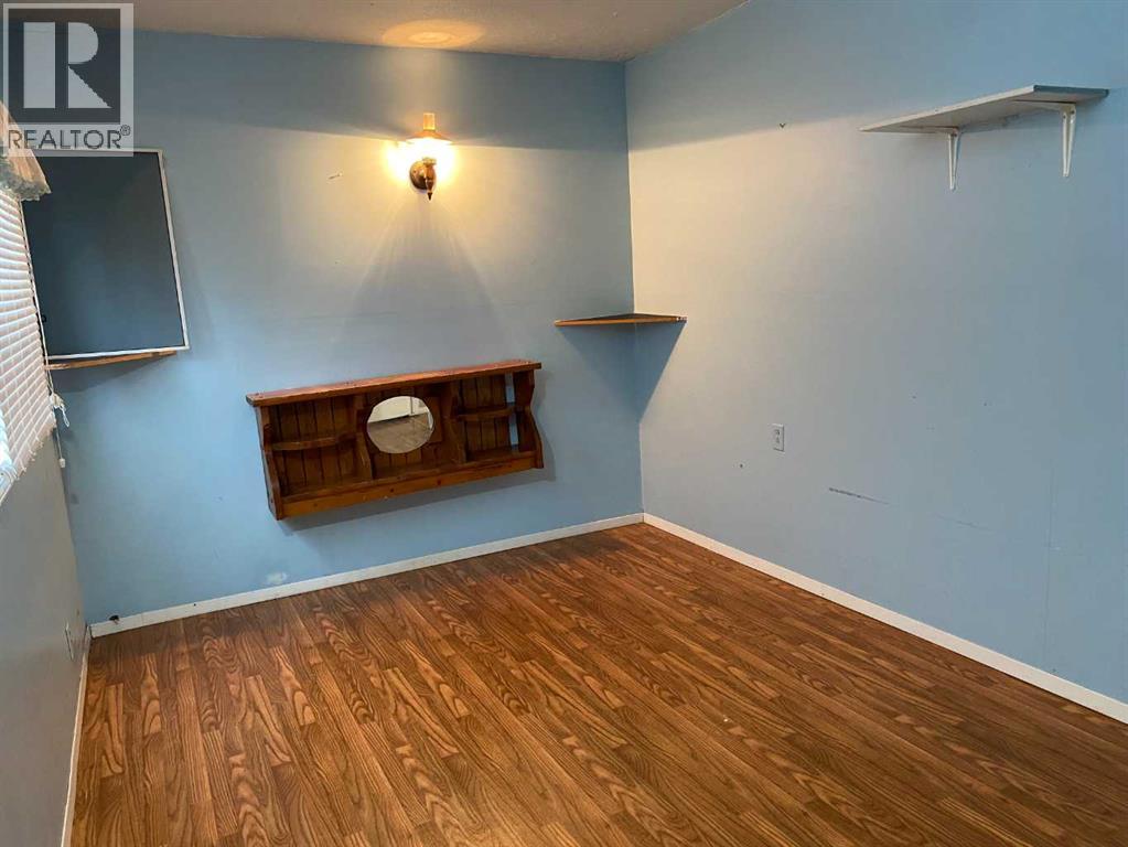 4411 62 Street - 26