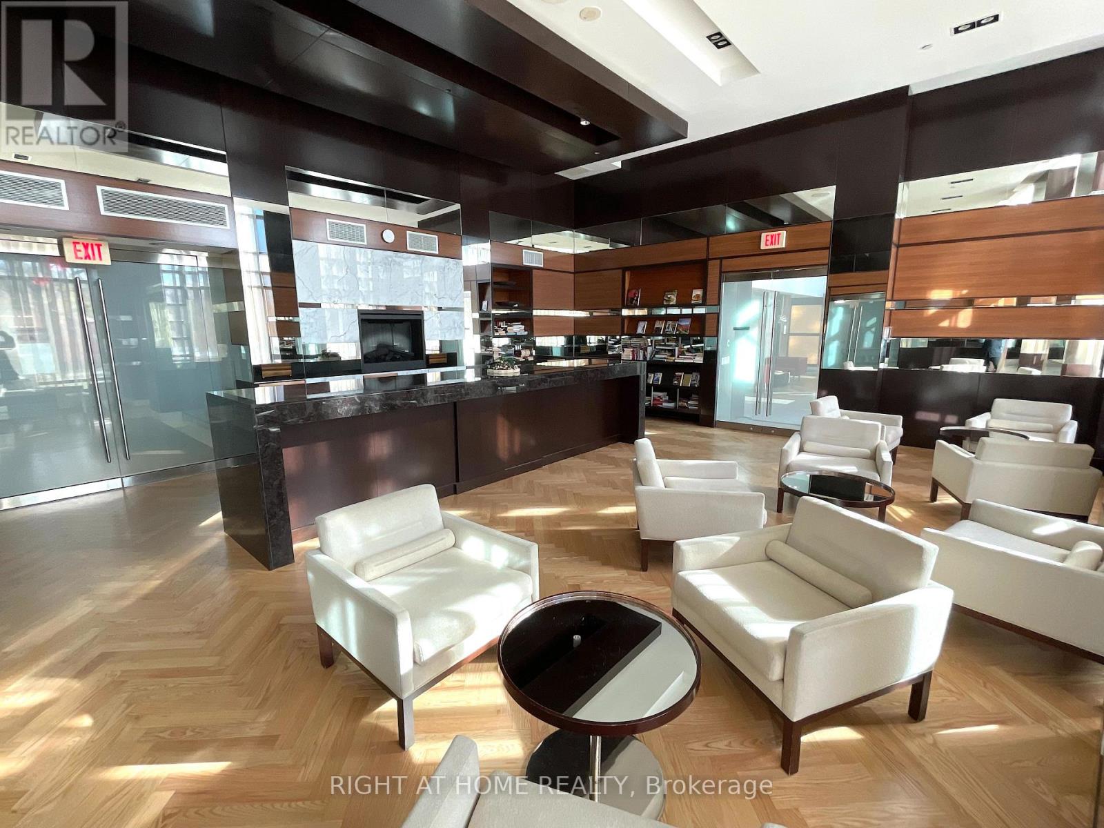 #305 235 SHERWAY GARDENS ROAD - 29