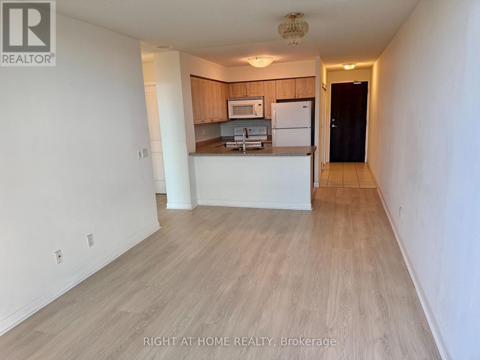 #305 235 SHERWAY GARDENS ROAD - 9