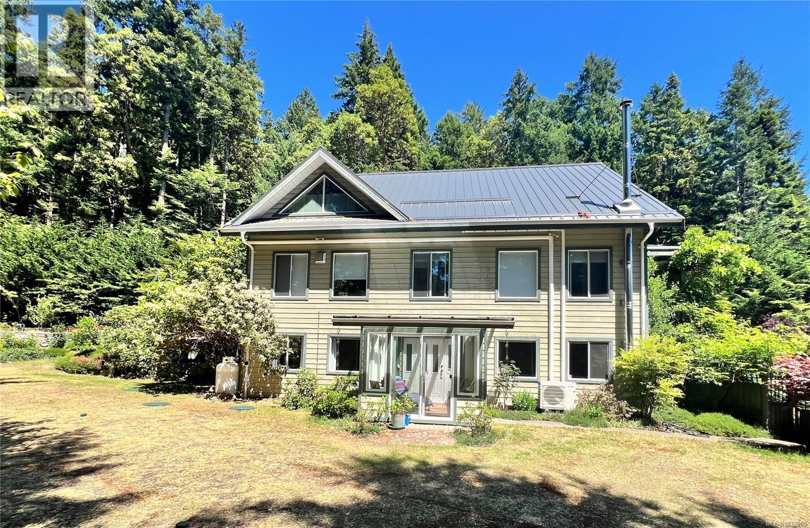178 Elizabeth Dr - 2