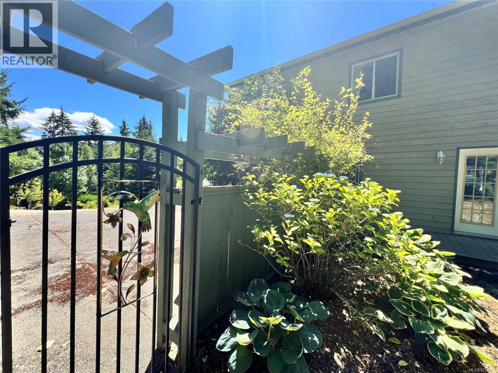 178 Elizabeth Dr - 34