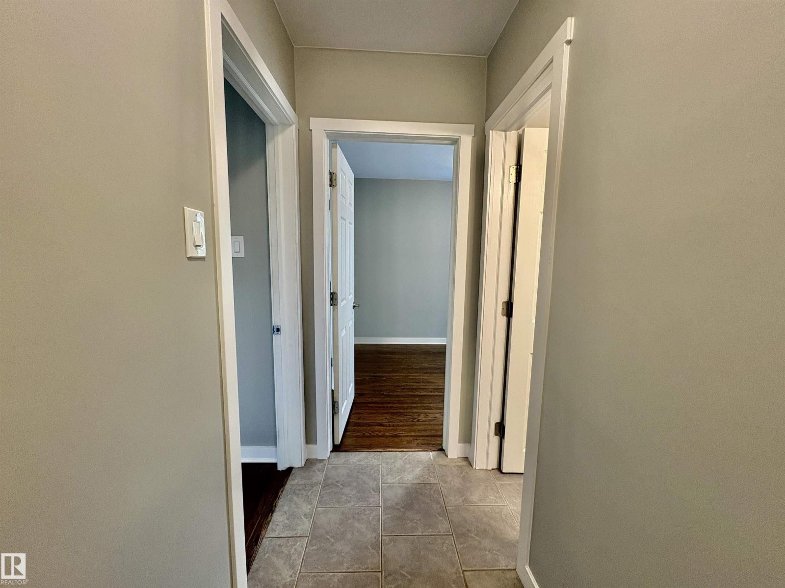 12250 103 ST NW - 12