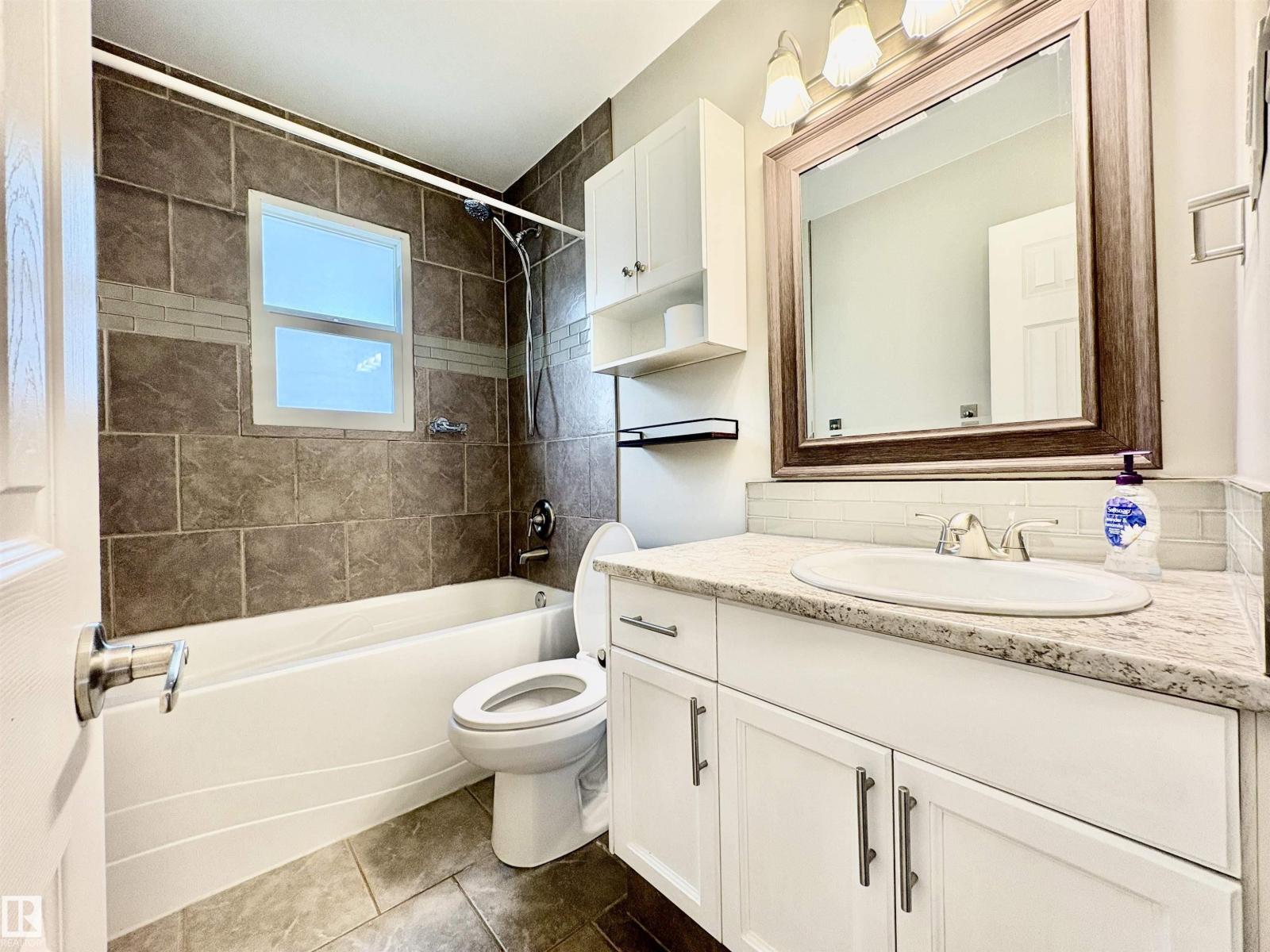 12250 103 ST NW - 16