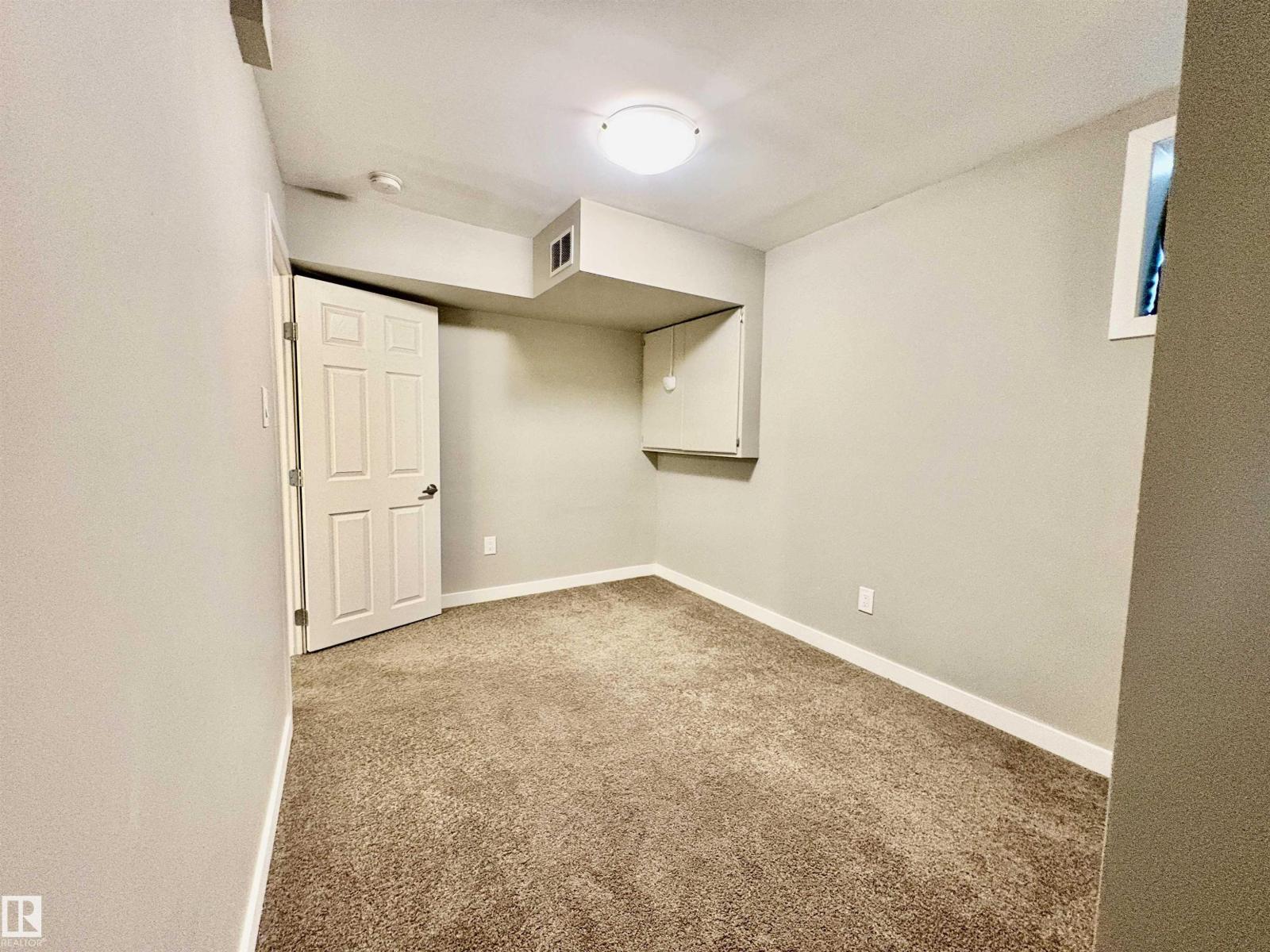 12250 103 ST NW - 27