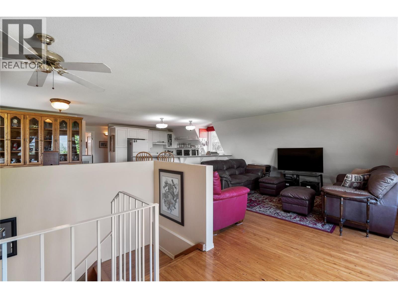 5641 50 Street NW, Salmon Arm