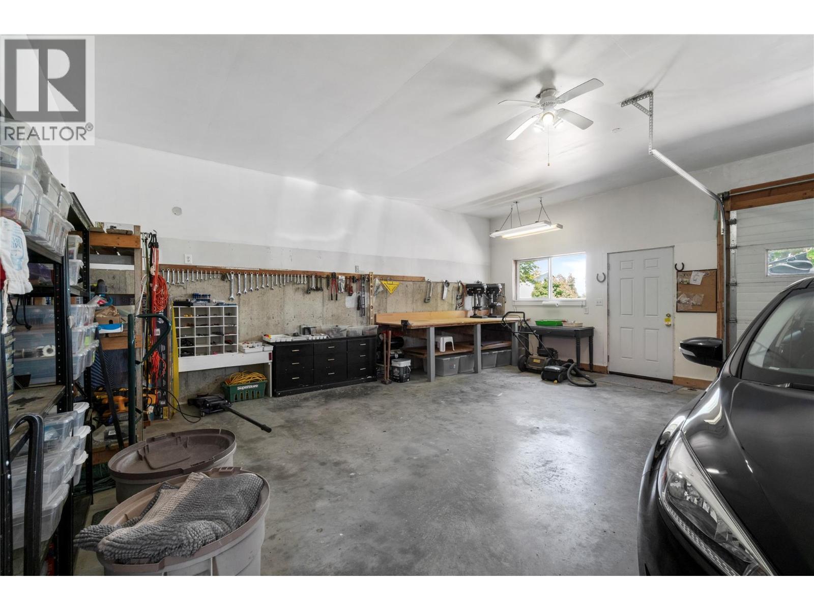 5641 50 Street NW, Salmon Arm