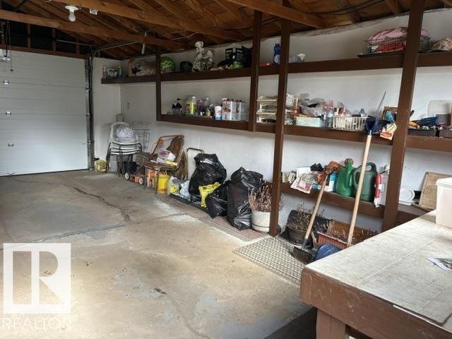 5454 46 ST - 24