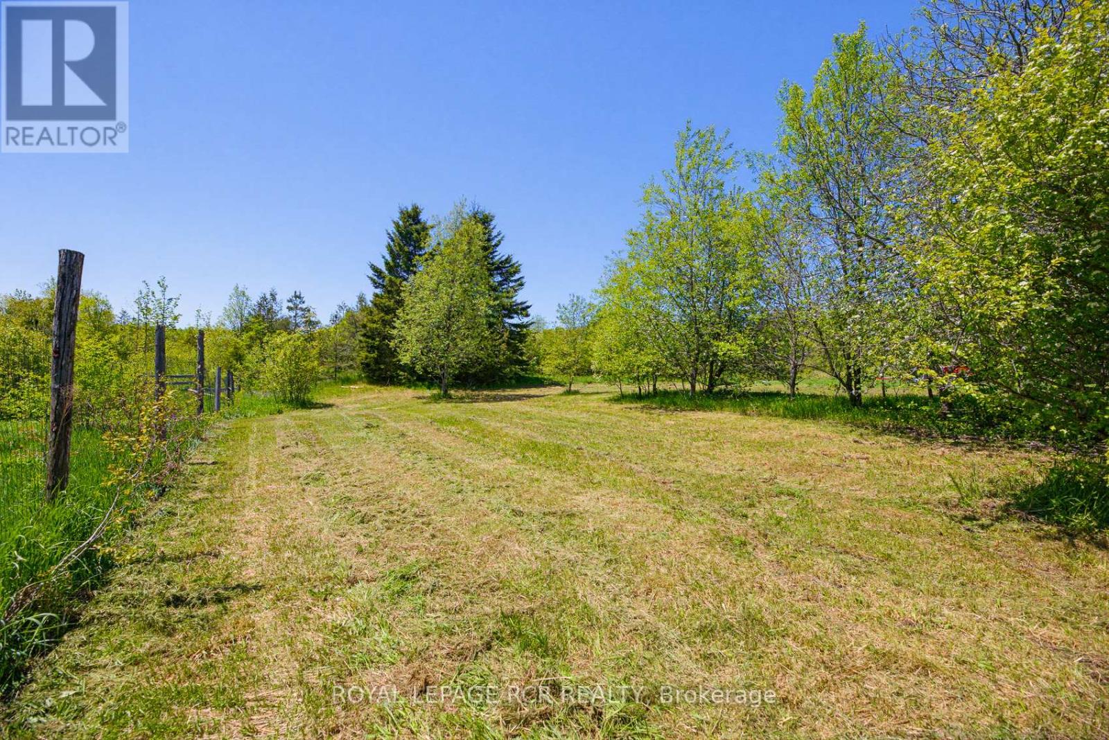 573106 SOUTHGATE SIDEROAD 57 - 39