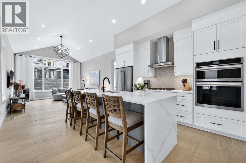 46 Crestridge Bay SW - 13