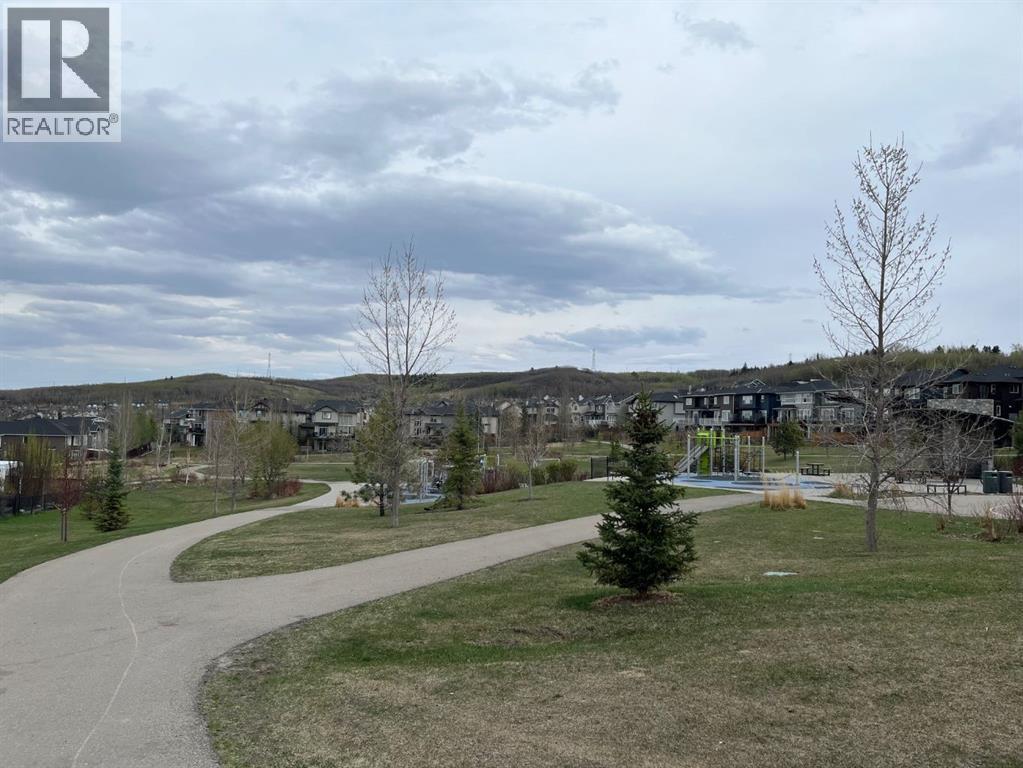 46 Crestridge Bay SW - 44