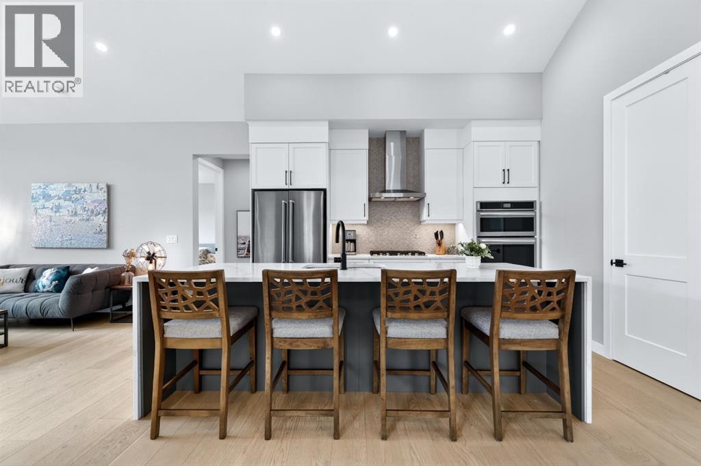 46 Crestridge Bay SW - 12