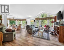 4761 Highway 31, Fletcher Creek, BC V0G1M0 Photo 46