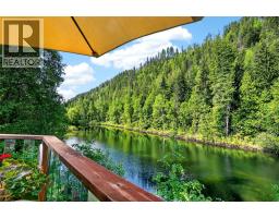 4761 Highway 31, Fletcher Creek, BC V0G1M0 Photo 29