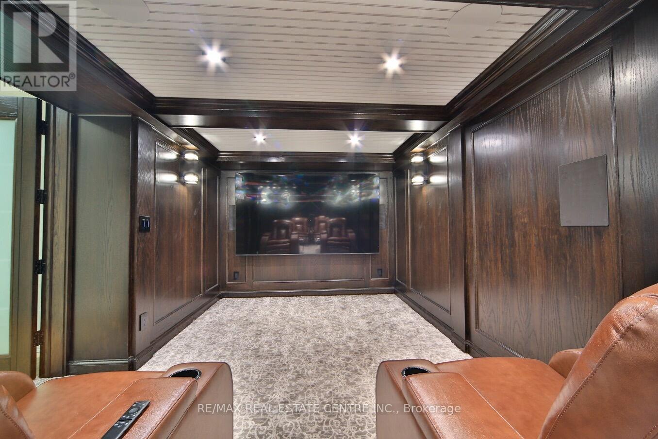 1098 MEREDITH AVENUE - 43