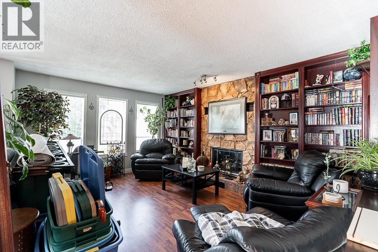 1868 COQUITLAM AVENUE, Port Coquitlam