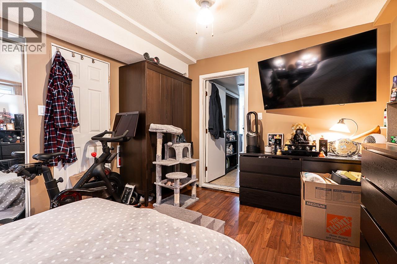 1868 COQUITLAM AVENUE, Port Coquitlam