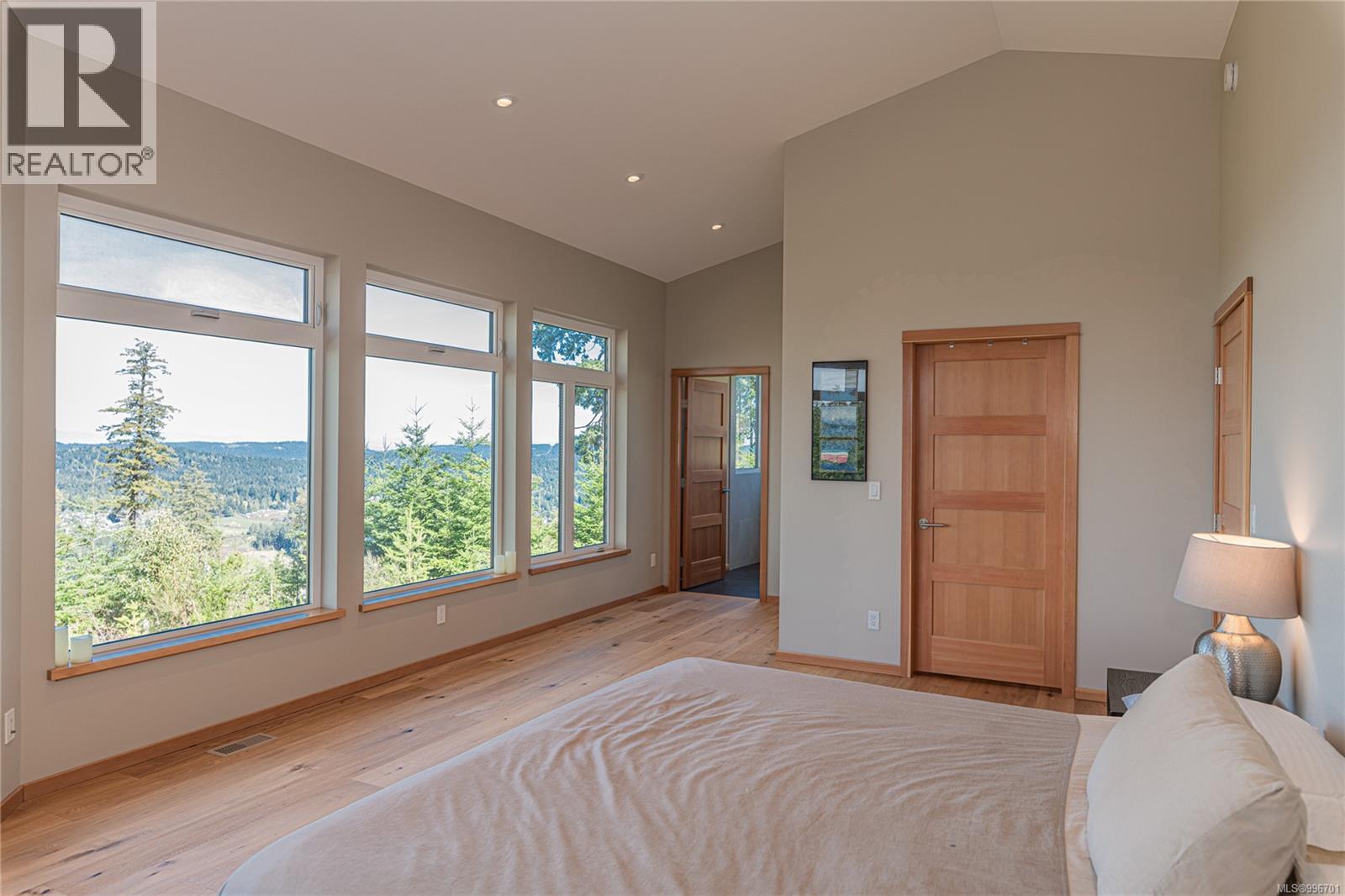 153 Southern Way - 20
