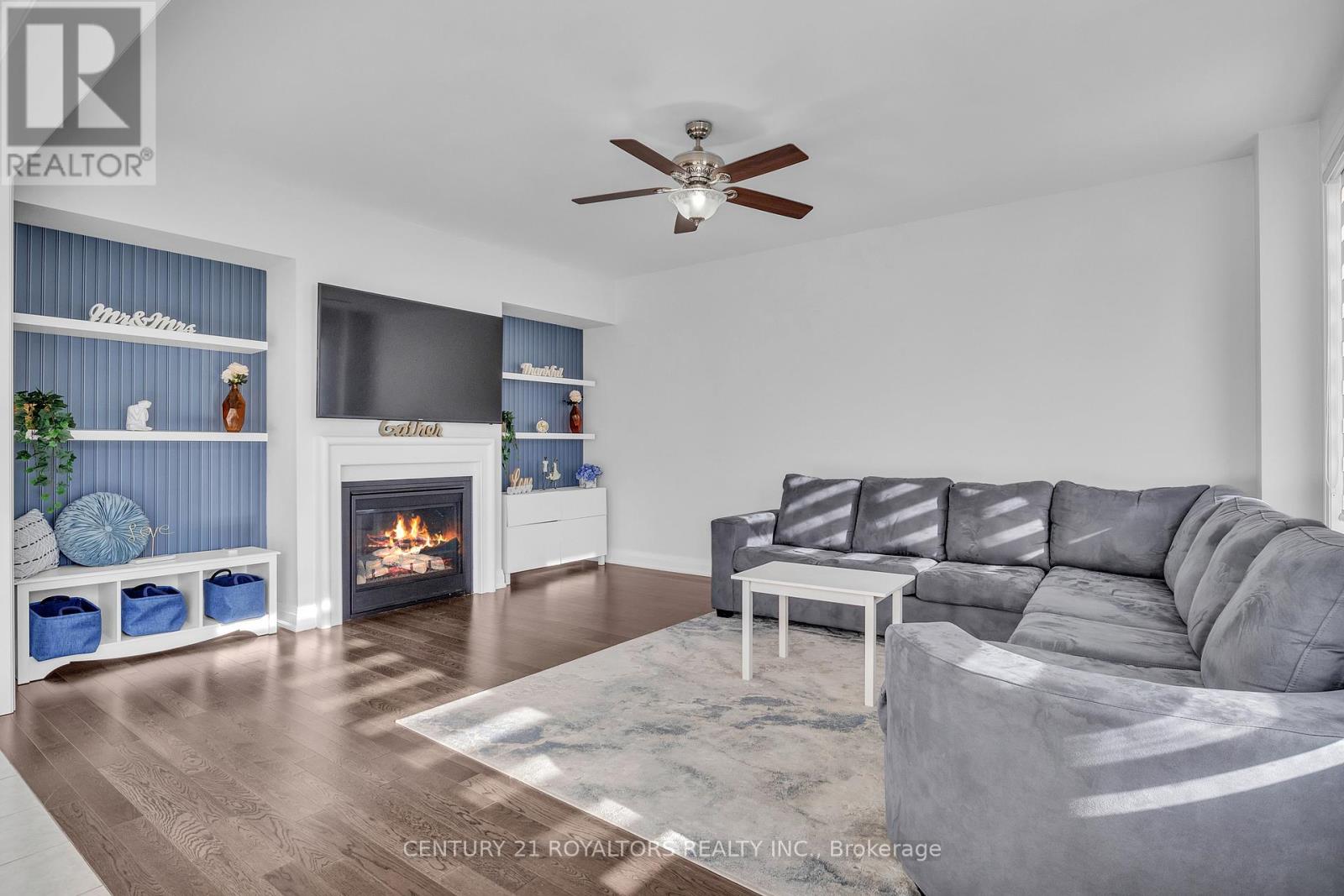 1000 CENTENNIAL COURT - 17